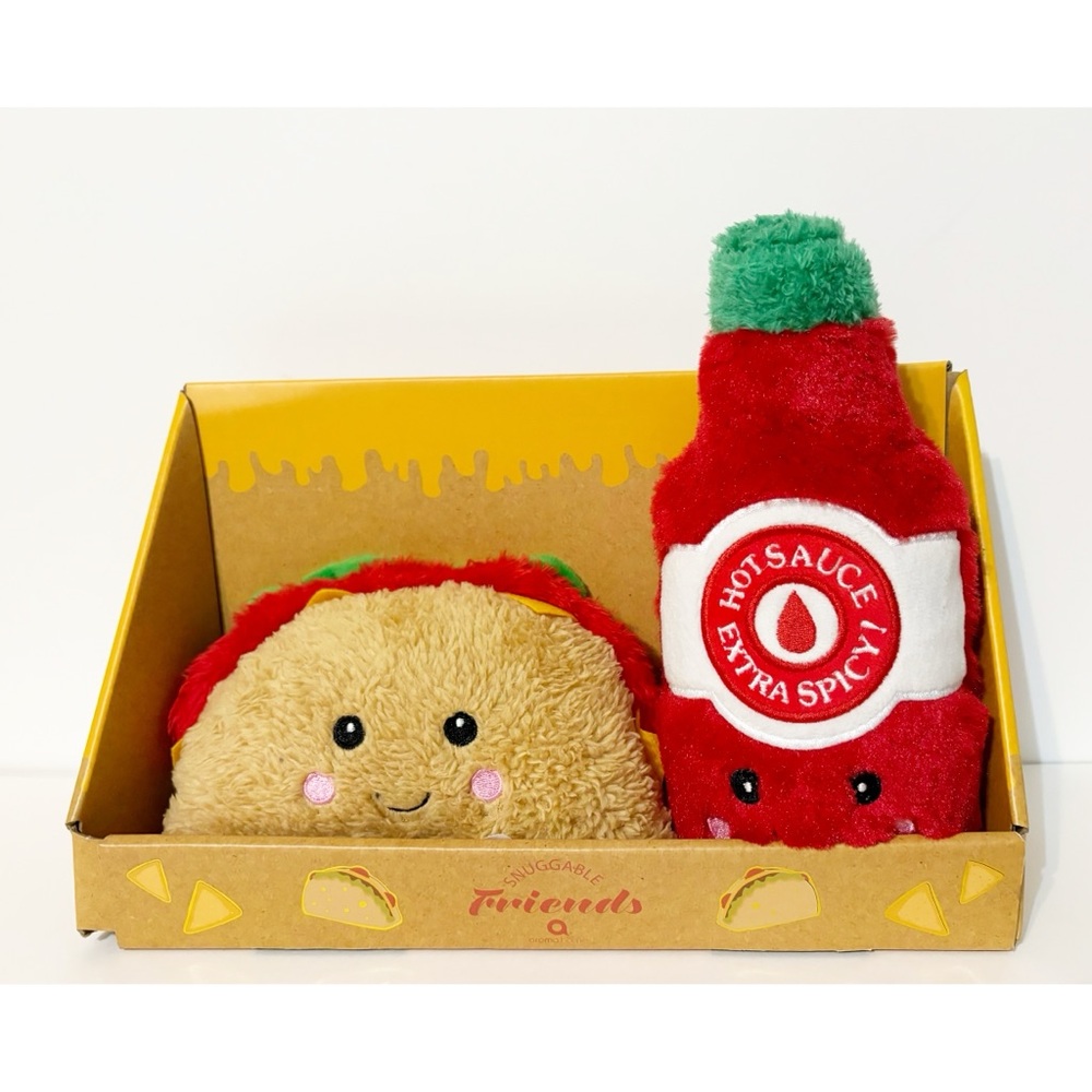 Aroma Home Snuggable Friends, Taco & Hot Sauce, NEW! Microwavable Winter Warmers